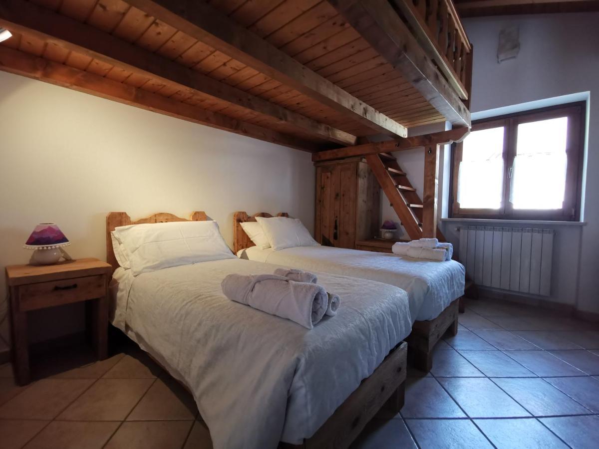 Chalet Lullaby Fiumenero Luaran gambar